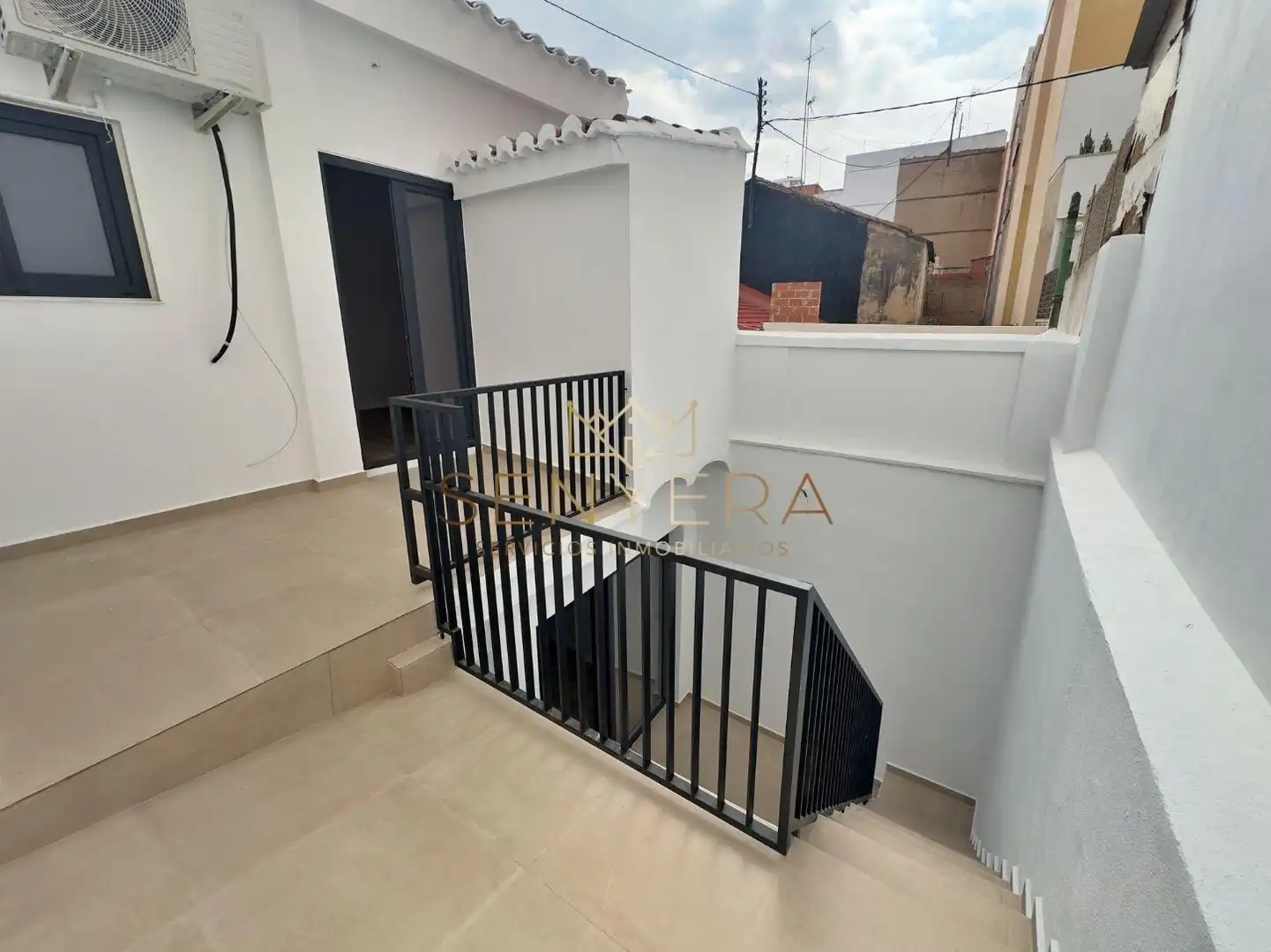 Terrassa de Casa adosada en venda en Valencia amb Aire condicionat, Parquet i Terrassa