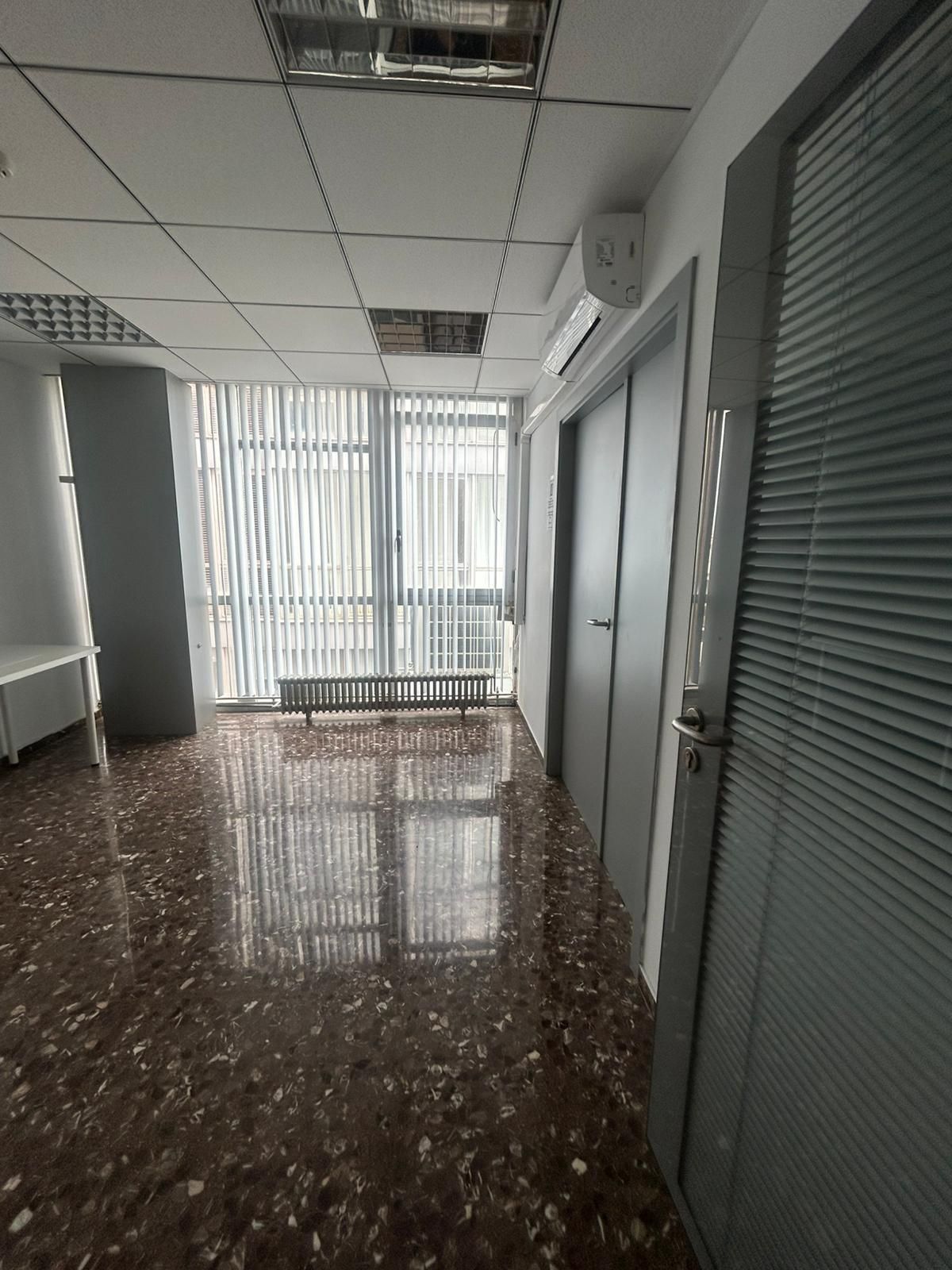 Oficina de lloguer en  Barcelona Capital amb Aire condicionat i Calefacció