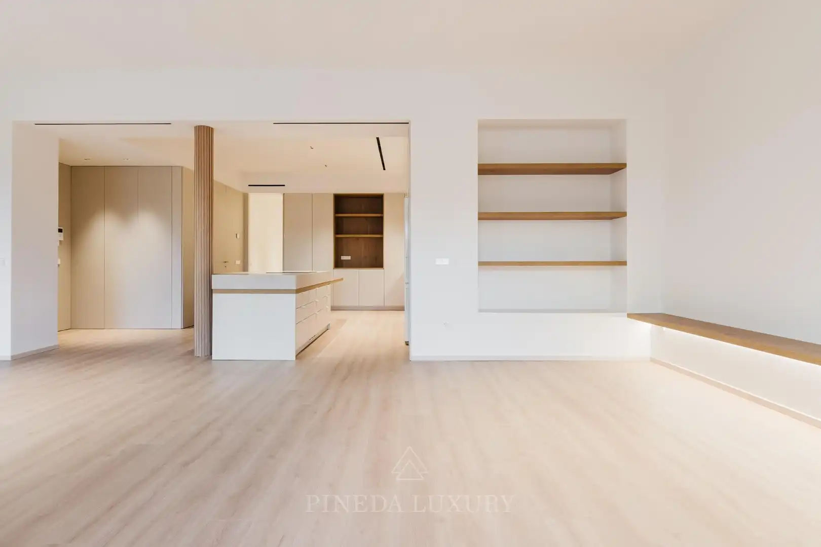 Appartamento con terrazza in vendita a Calle Calle de Pizarro, imagen 5