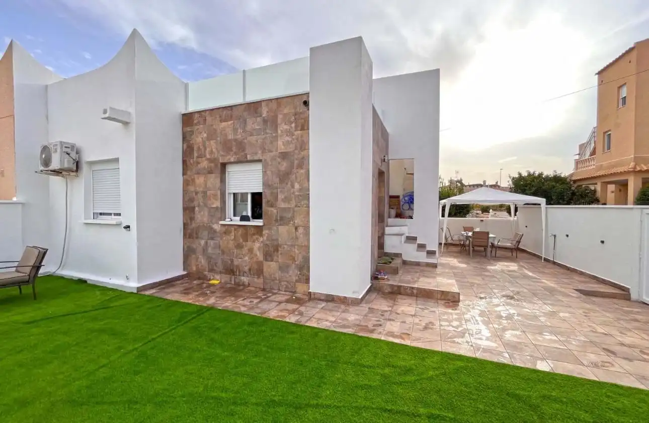 Villa con giardino in vendita a Calle del Jabalí, imagen 5