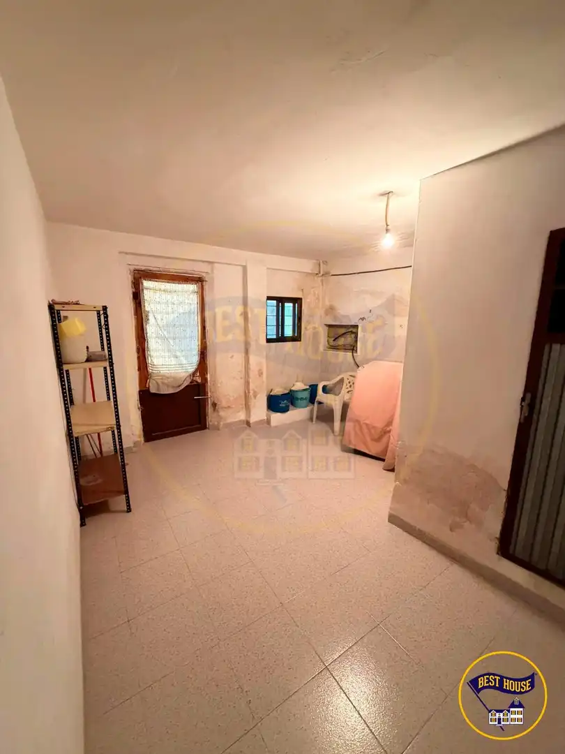 Finca rústica en venta en Mira con Terraza y Amueblado