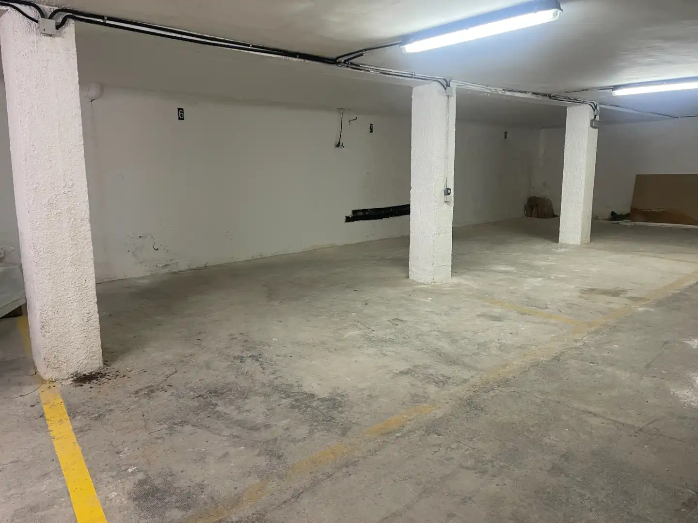 Parkplatz zum Verkauf in Carrer Brúixola, imagen 3
