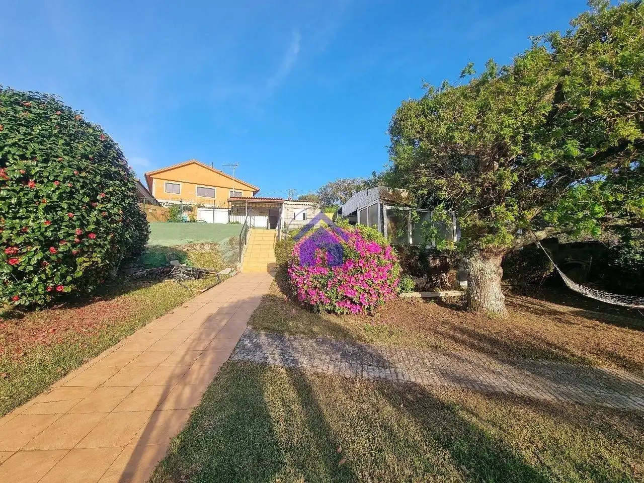 Exterior view of Houses for sale in Nigrán  with Private garden
