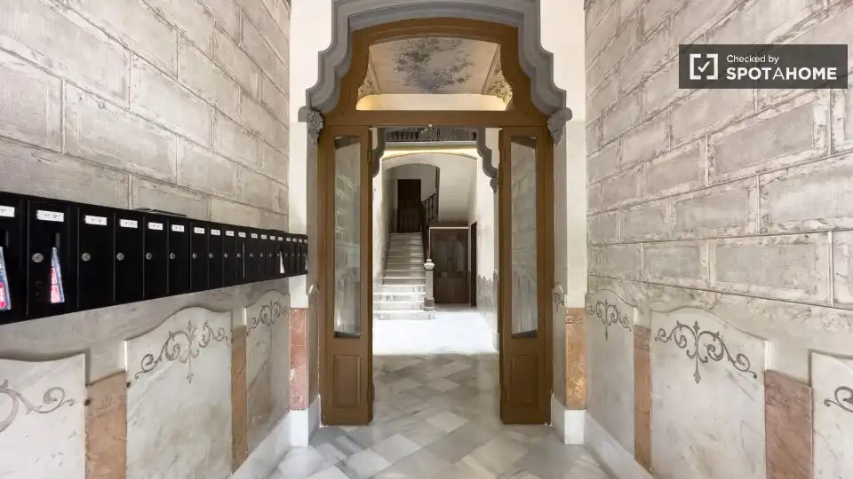 Habitació a La Nova Esquerra de l'Eixample