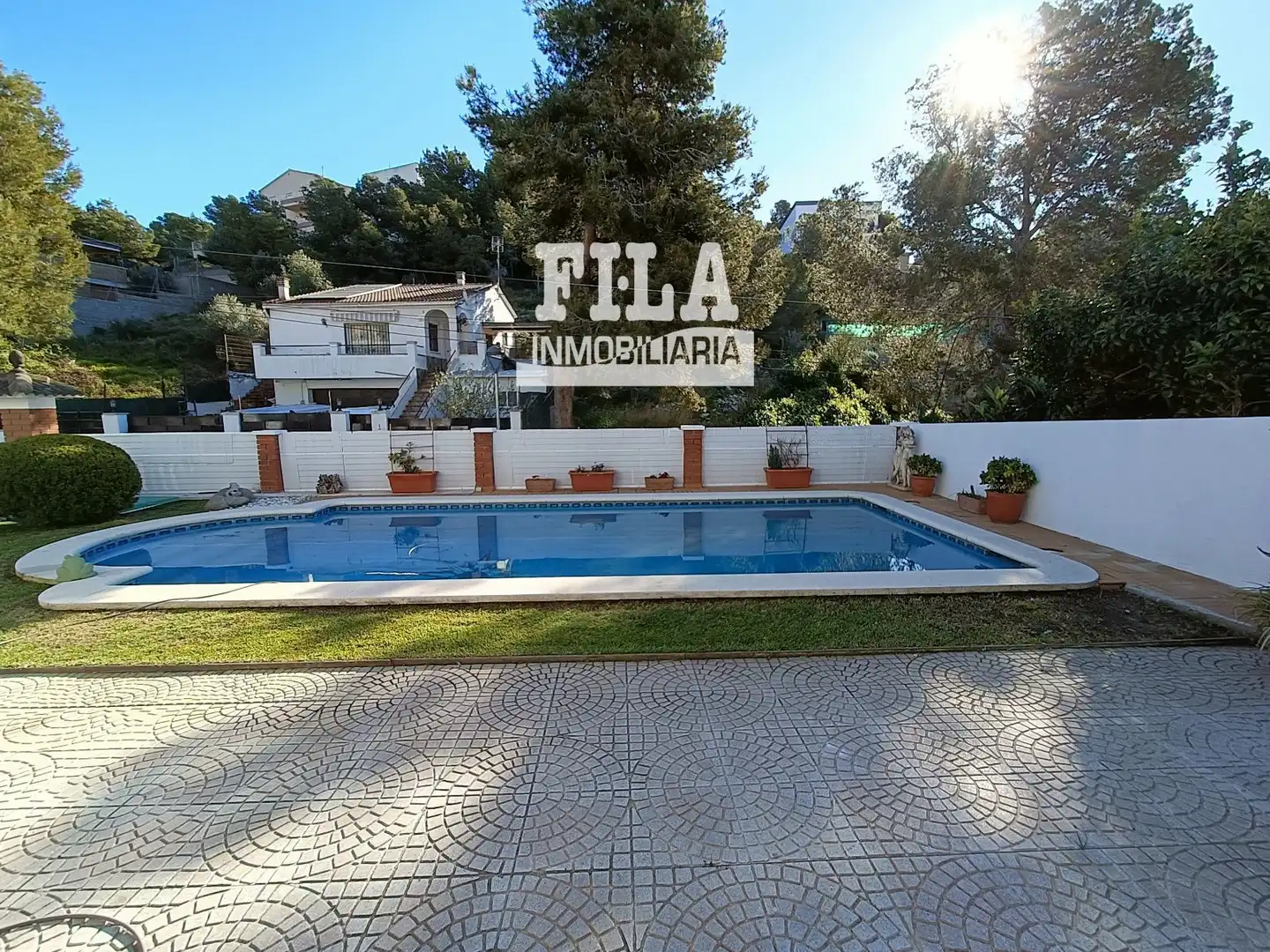 Chalet con piscina en venta en Segur de Dalt