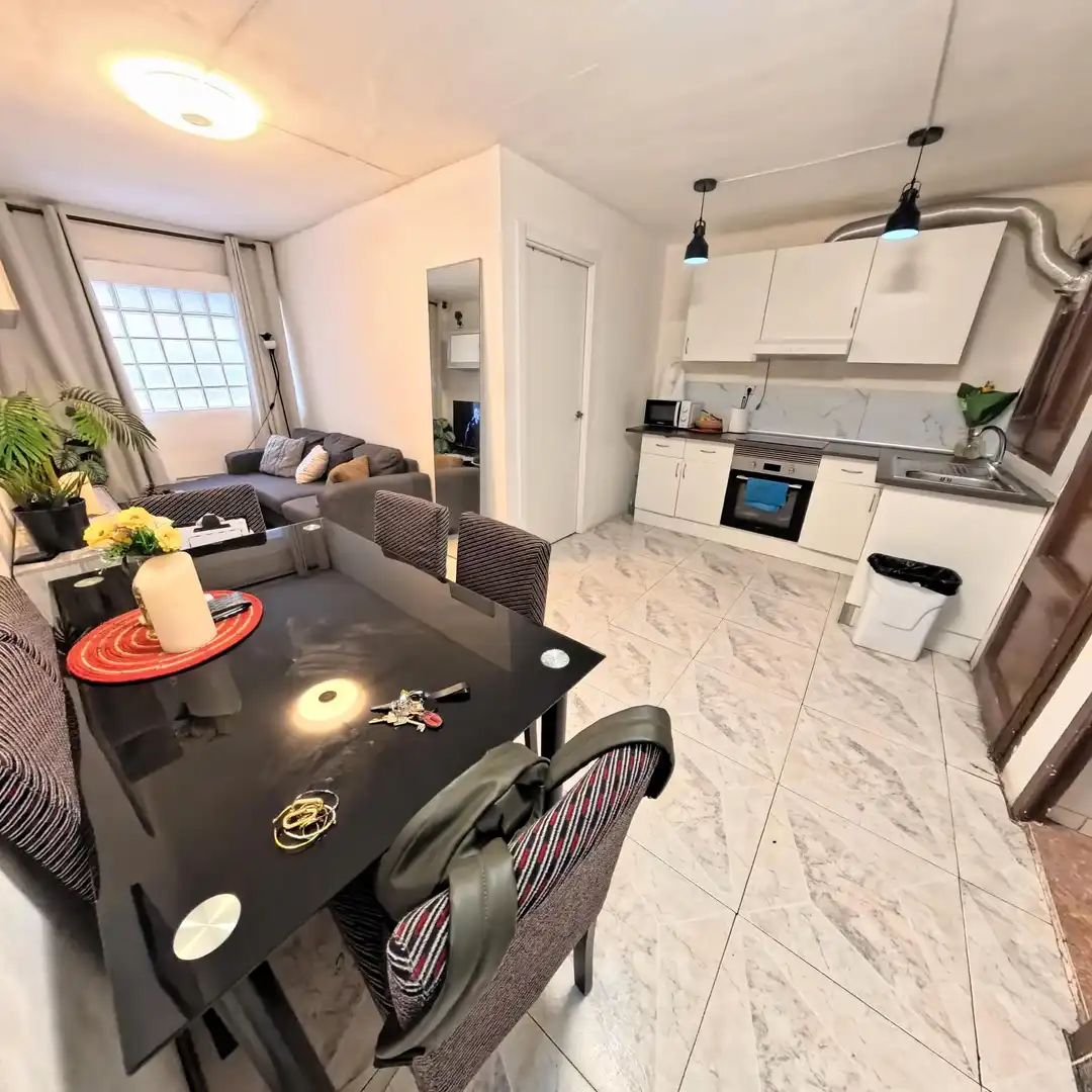 Ground floor for sale in Barcelona, Barcelona