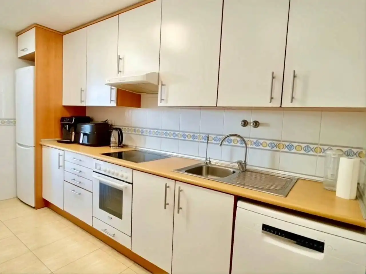Cocina de Ático de alquiler en Orihuela con Aire acondicionado, Terraza y Amueblado