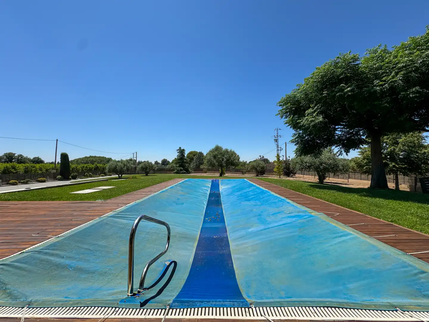 Piscina de Casa o xalet en venda en Lleida amb Aire condicionat, Calefacció i Jardí privat