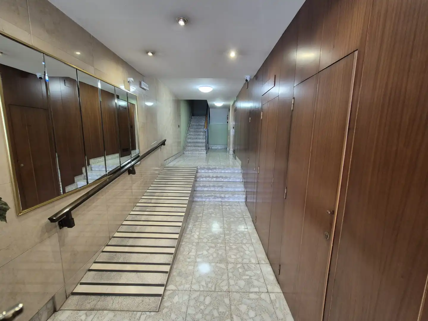 Wohnung zum Verkauf in Palencia mit Heizung, Parkett und Terrasse