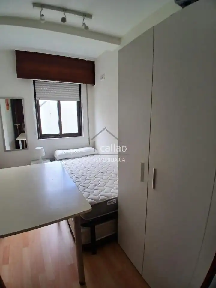 Bedroom of Flat for rent in Ferrol  with Terrace and Furnished