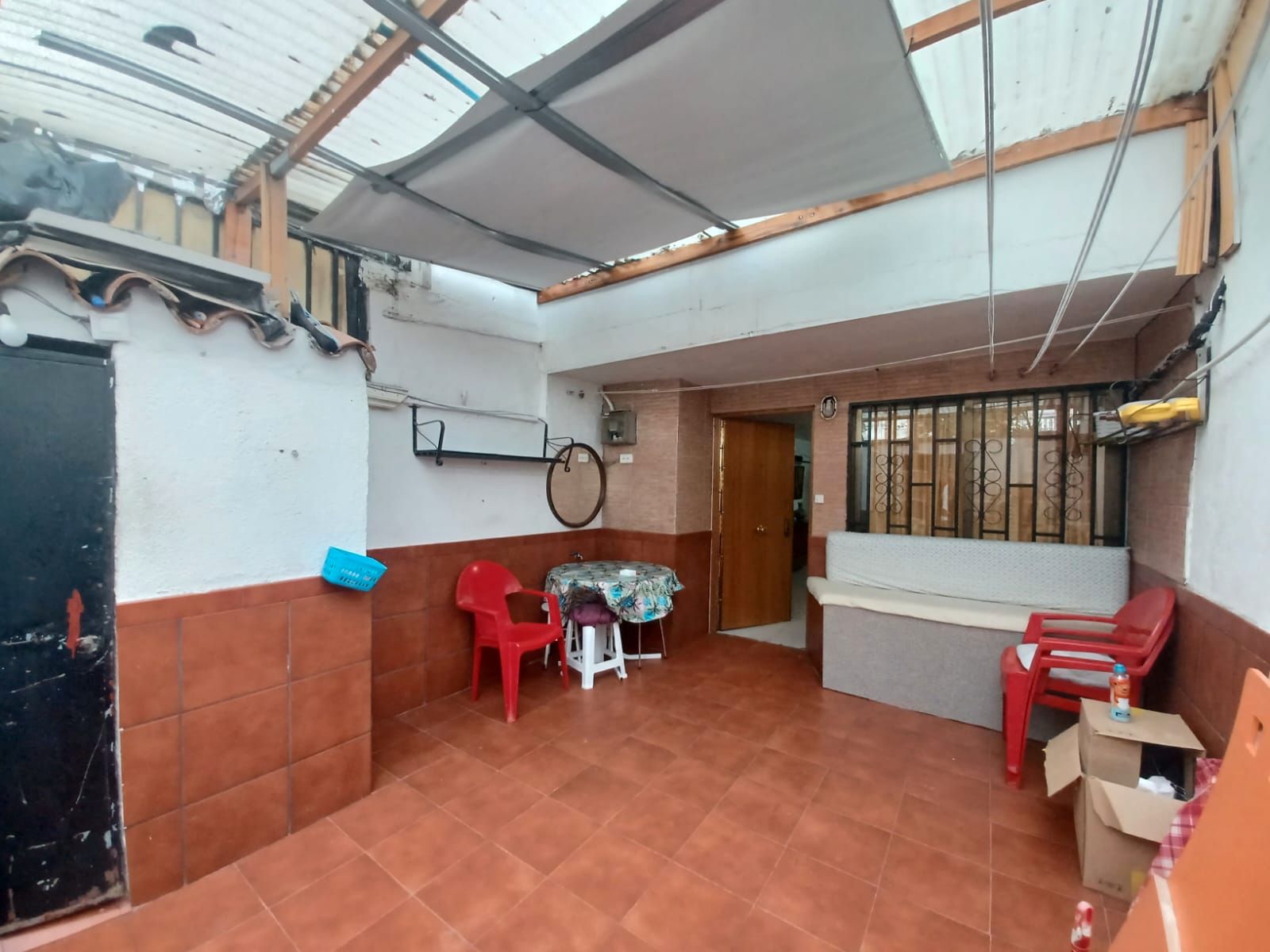 Casa adosada en venta en  Madrid Capital con Aire acondicionado, Calefacción y Trastero