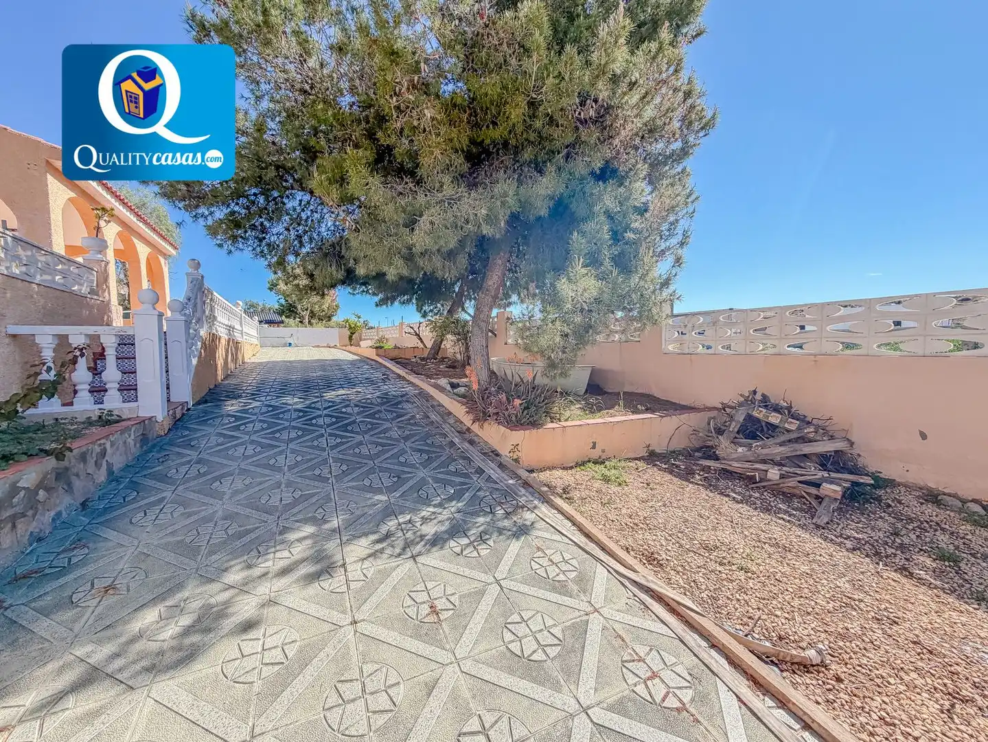 Vista exterior de Casa o chalet en venta en Mutxamel con Aire acondicionado, Calefacción y Terraza
