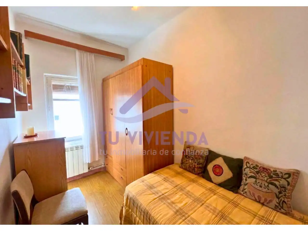 Schlafzimmer von Wohnung zum Verkauf in Valladolid mit Heizung, Möbliert und Balkon