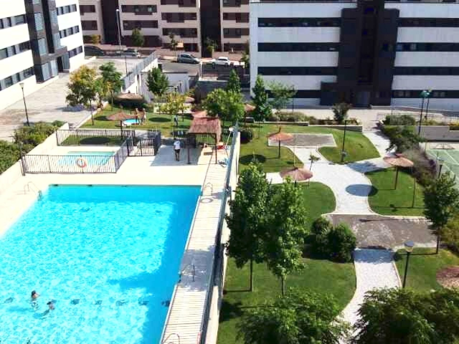 Flat for sale in Estación de Atocha, San Crispín - La Estación Consorcio, Colmenar Viejo