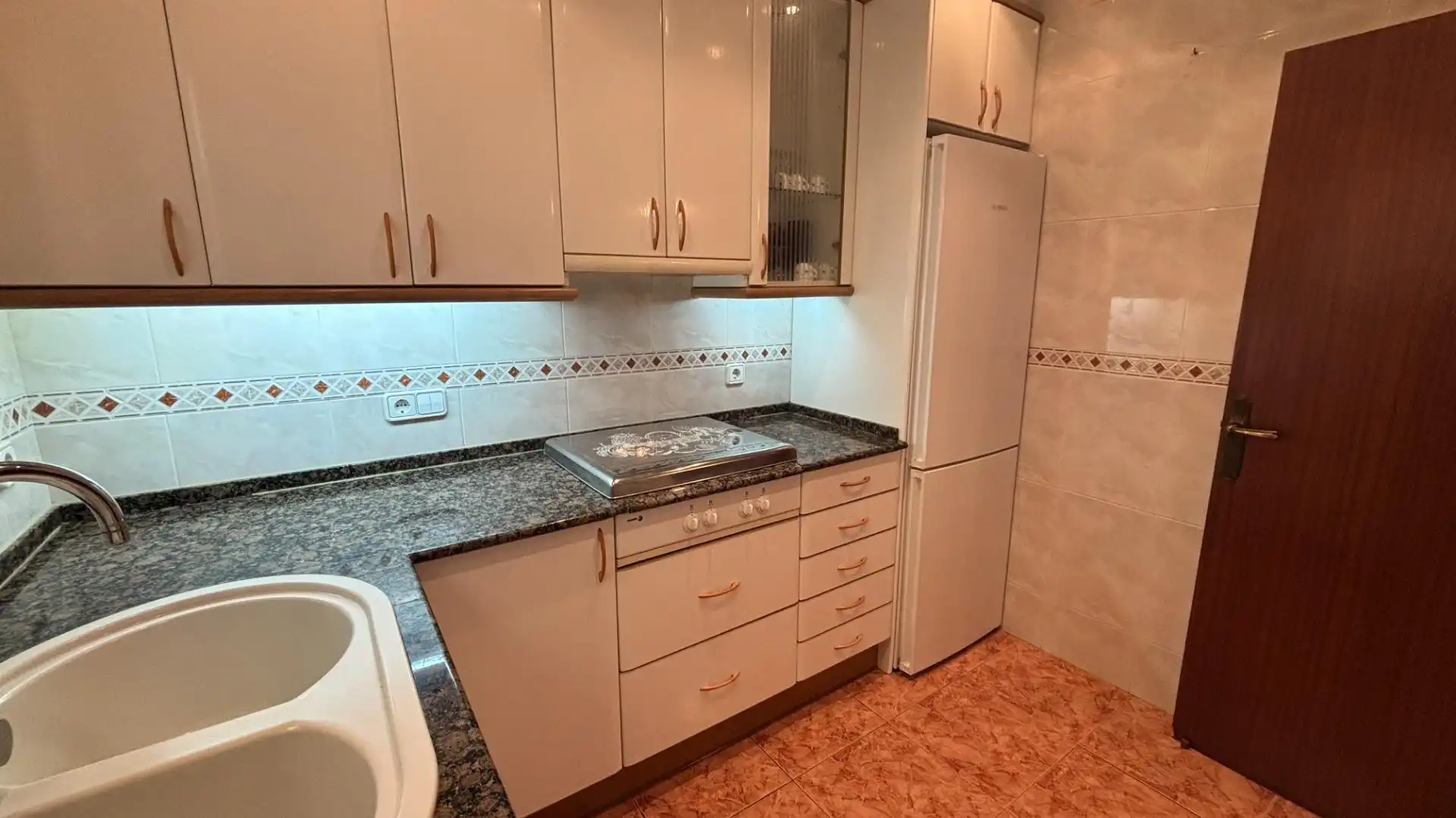 Cocina de Piso en venta en Barcelona con Aire acondicionado, Amueblado y Balcón