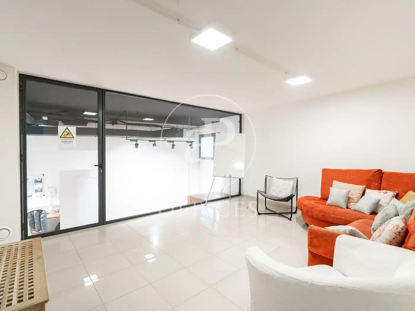 Office for rent in Barcelona  with Air Conditioner and Heating