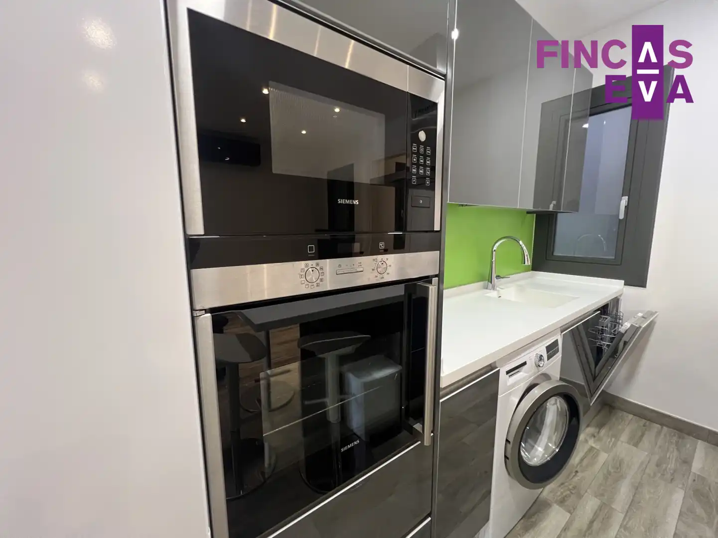 Cocina de Piso en venta en Barcelona con Calefacción, Parquet y Balcón
