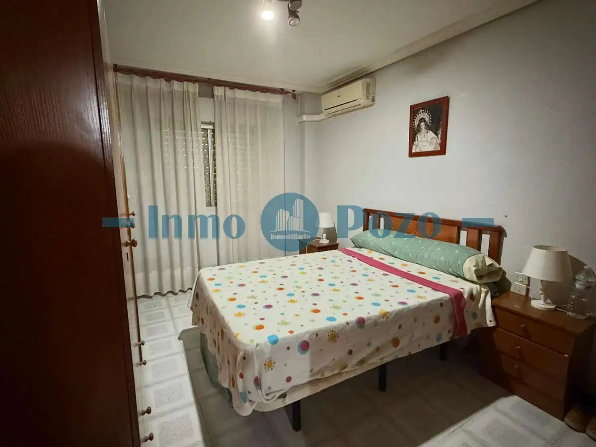 Habitación de Piso en venta en Almendralejo con Trastero y Amueblado