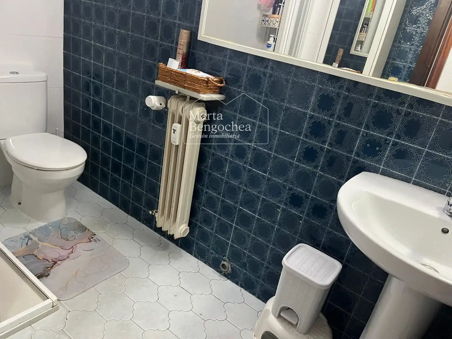 Bathroom of Flat for sale in Vitoria - Gasteiz  with Heating, Terrace and Storage room