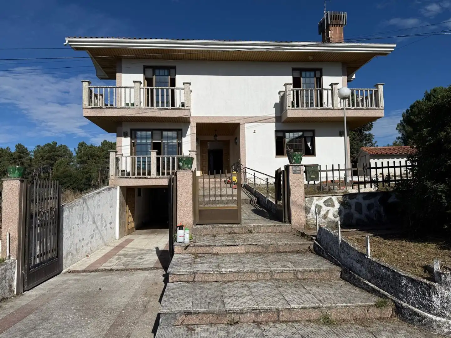 Vista exterior de Casa o chalet en venta en O Bolo  con Calefacción, Jardín privado y Parquet