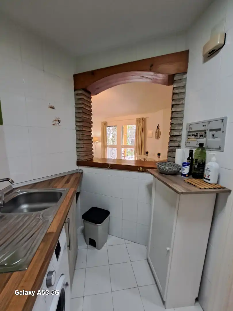 Flat for rent in Calahonda