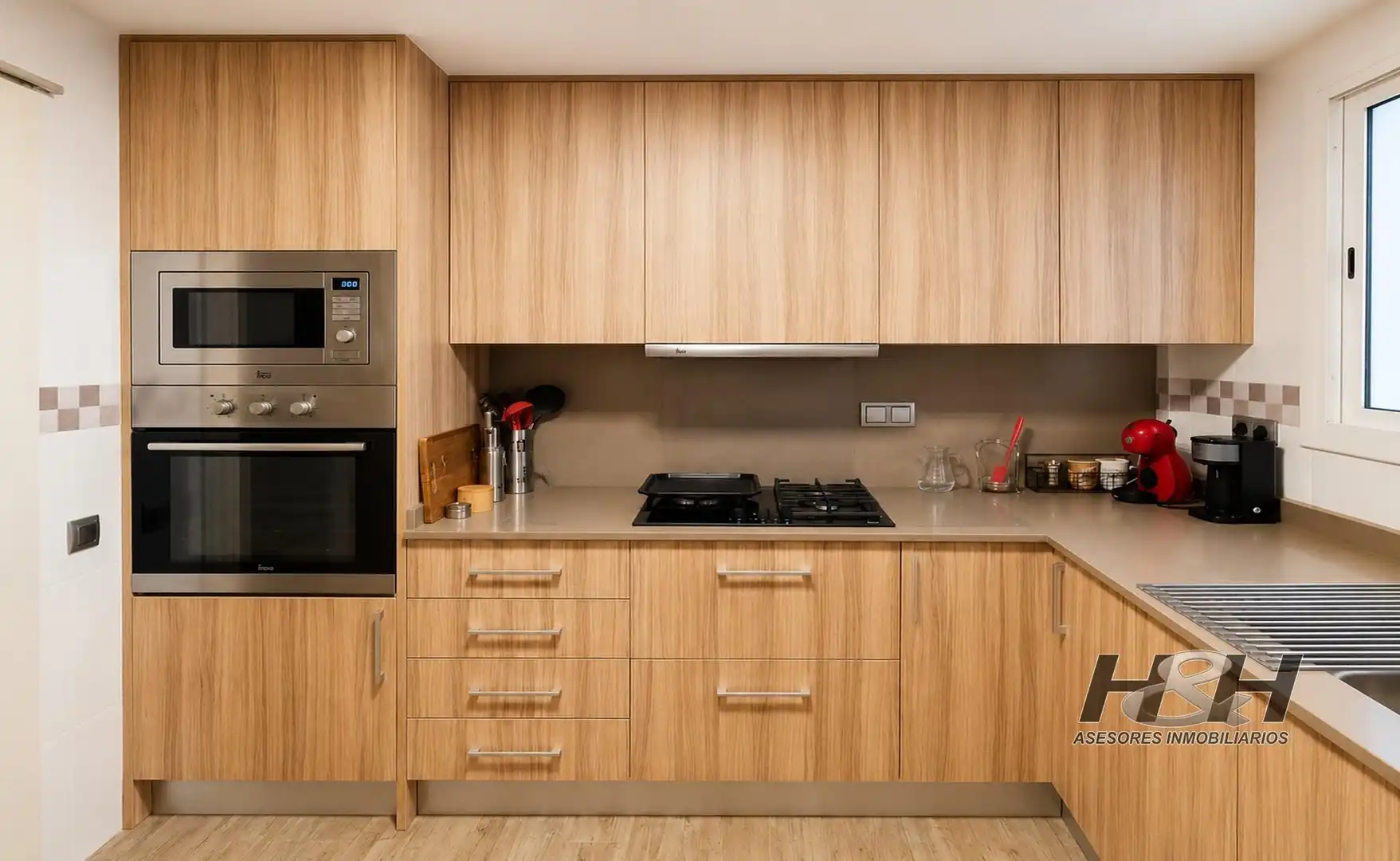 Cocina de Piso en venta en Burjassot con Aire acondicionado, Calefacción y Balcón