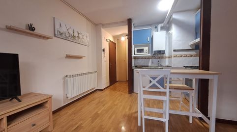 Foto 5 de Apartament en venda a La Calzada, Gijón