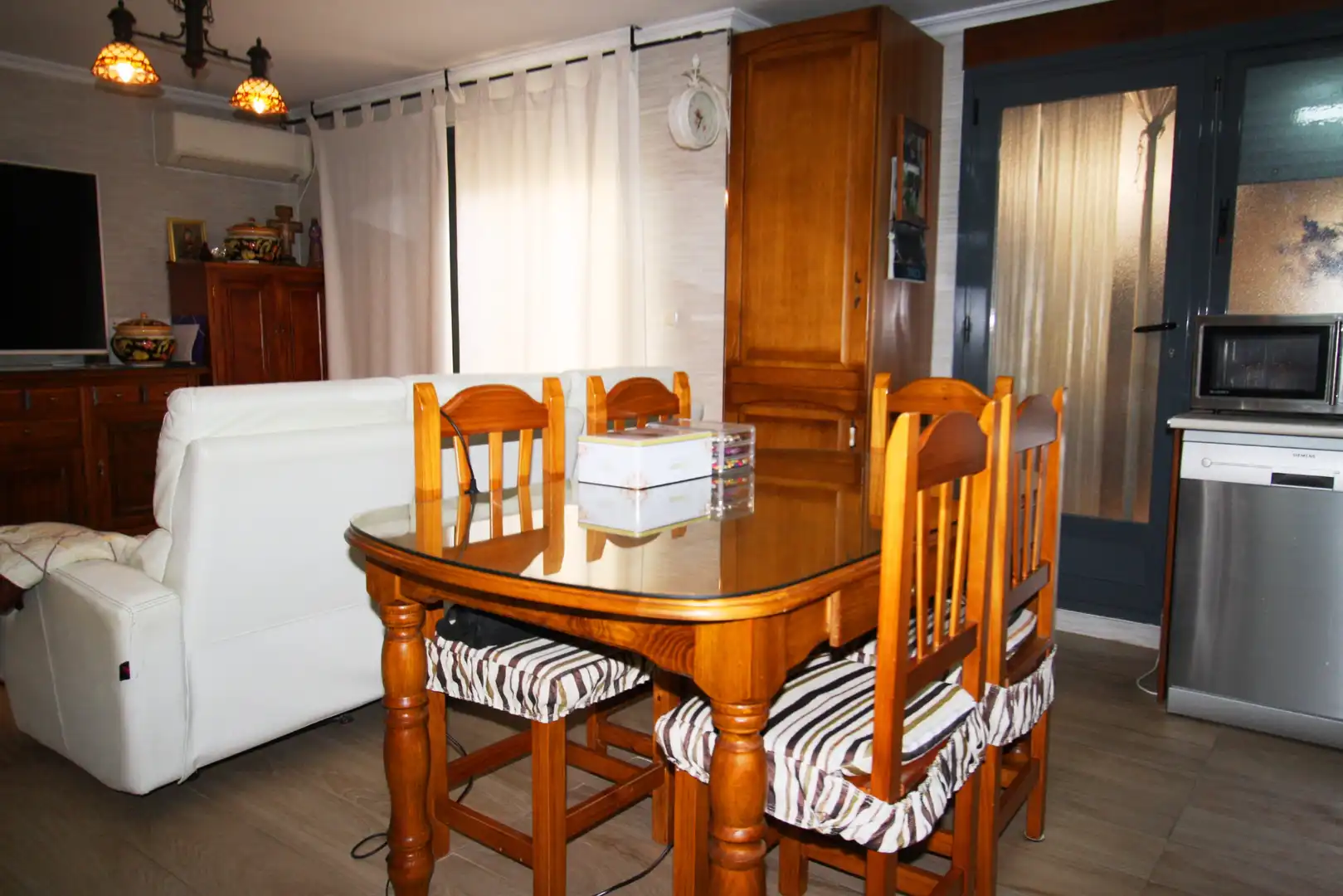 Comedor de Casa adosada en venta en Albacete con Aire acondicionado, Calefacción y Terraza