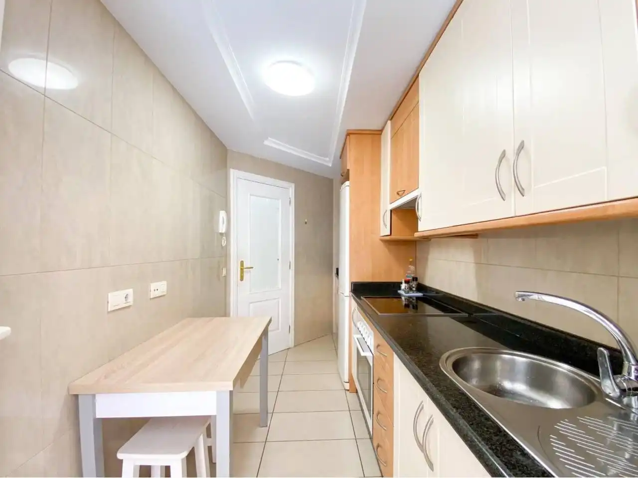 Cocina de Apartamento en venta en Adeje con Amueblado y Piscina comunitaria