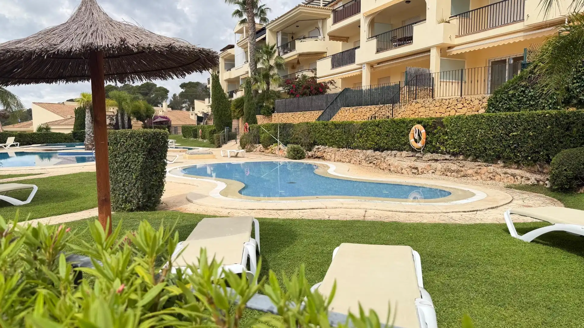 Swimming pool of Flat for sale in Altea