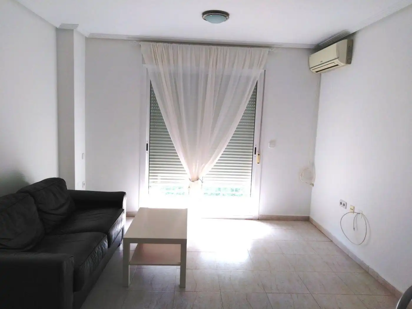 Living room of Flat for sale in Murcia  with Air Conditioner, Heating and Storage room