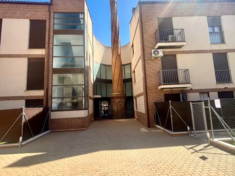 Exterior view of Flat for sale in Mora  with Air Conditioner, Heating and Parquet flooring
