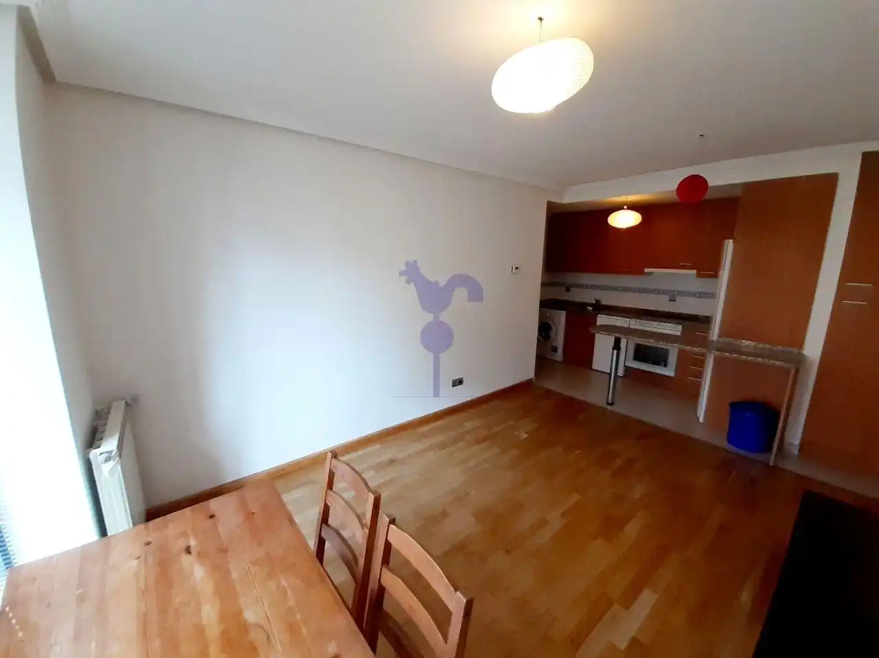 Cocina de Apartamento en venta en León Capital  con Calefacción, Parquet y Amueblado