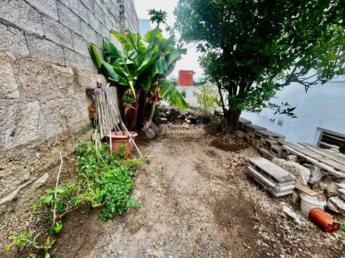 Casa adosada en venda en Güímar amb Traster