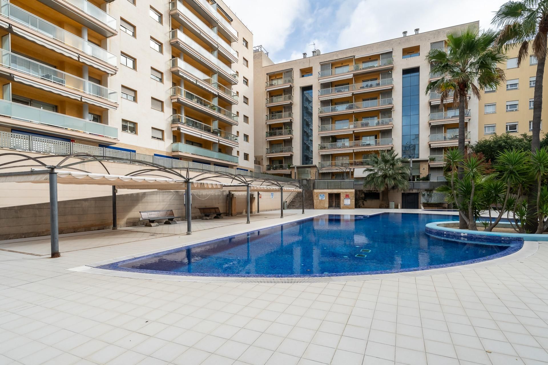 Swimming pool of Attic for sale in  Palma de Mallorca  with Air Conditioner, Private garden and Terrace