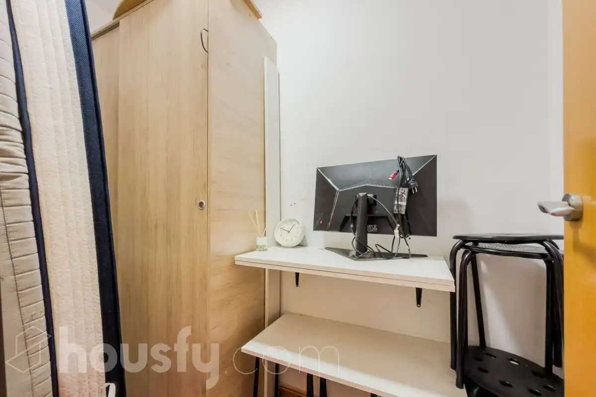 Bedroom of Houses for sale in Badalona  with Air Conditioner, Heating and Terrace