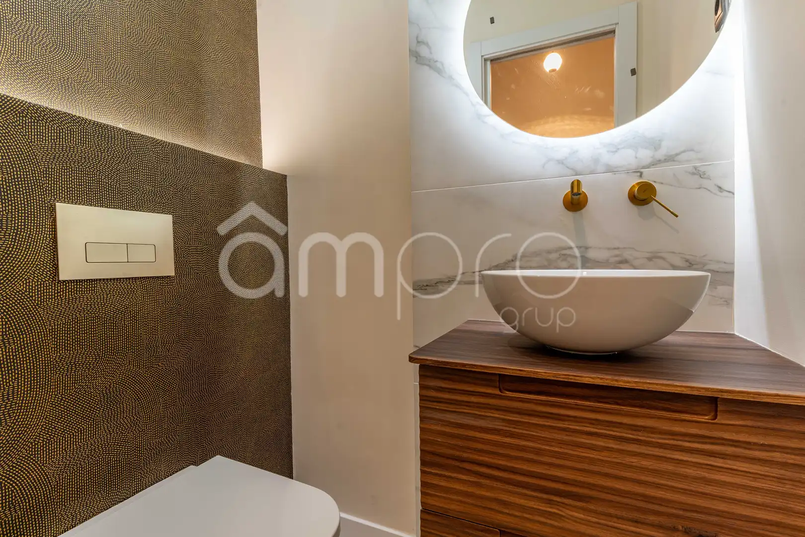 Badezimmer von Wohnung zum Verkauf in Tarragona mit Klimaanlage