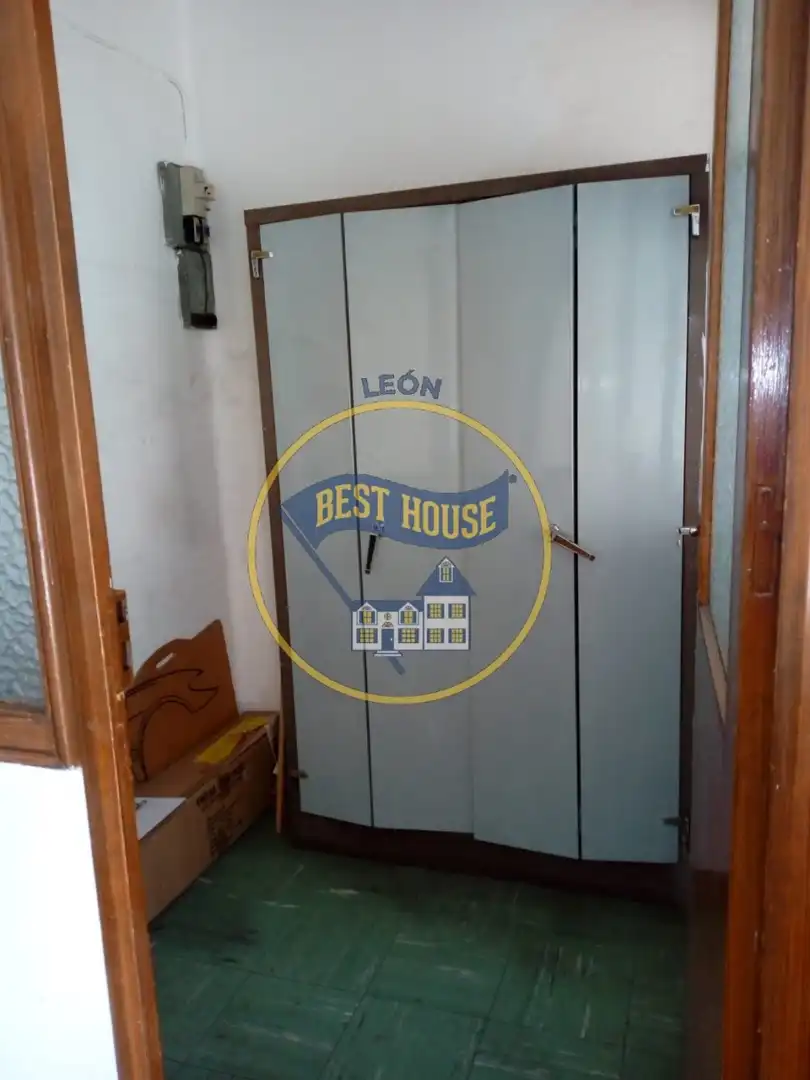 Oficina en venta en Casco Antiguo