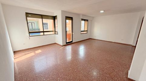 Foto 2 von Wohnung zum Verkauf in Carrer D'escalante, El Cabanyal - El Canyamelar,  Valencia Capital