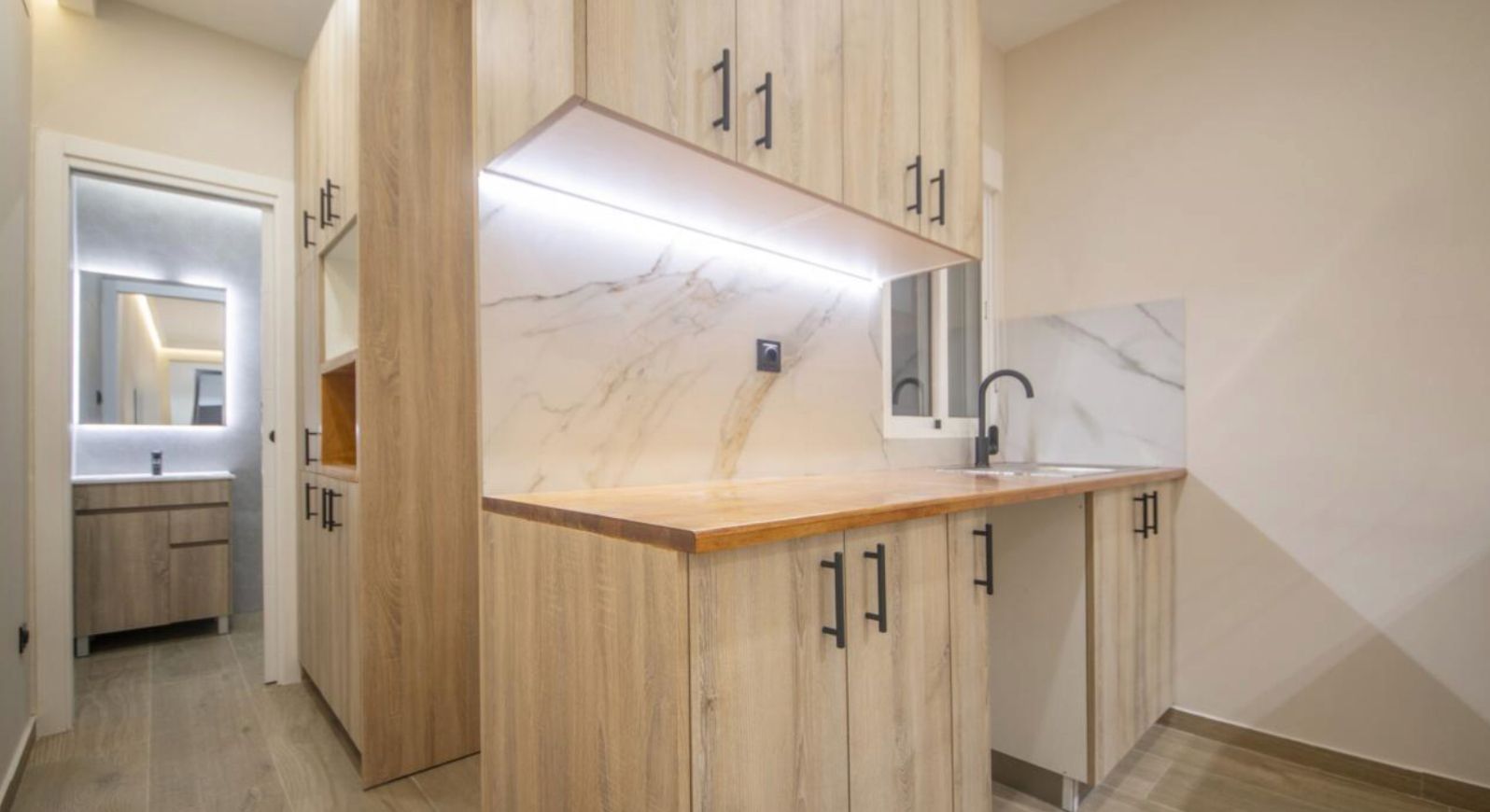 Cuina de Dúplex en venda en  Barcelona Capital amb Aire condicionat, Calefacció i Terrassa