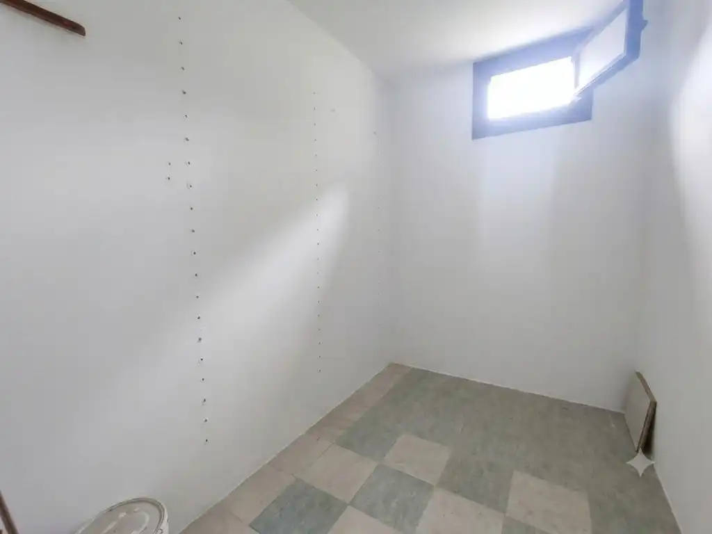 Flat for sale in Vigo   with Heating, Storage room and Balcony