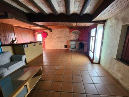 Sala d'estar de Pis en venda en La Bisbal d'Empordà