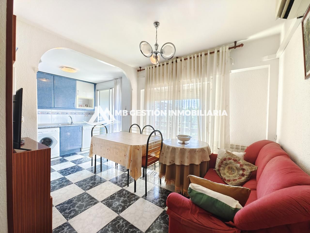 Sala de estar de Piso en venta en Fuenlabrada con Aire acondicionado, Terraza y Trastero