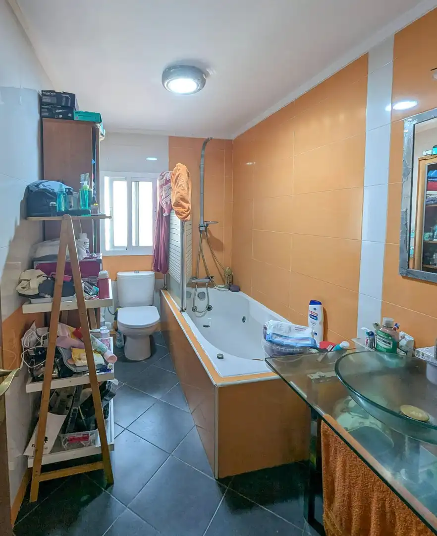 Baño de Piso en venta en La Victoria
