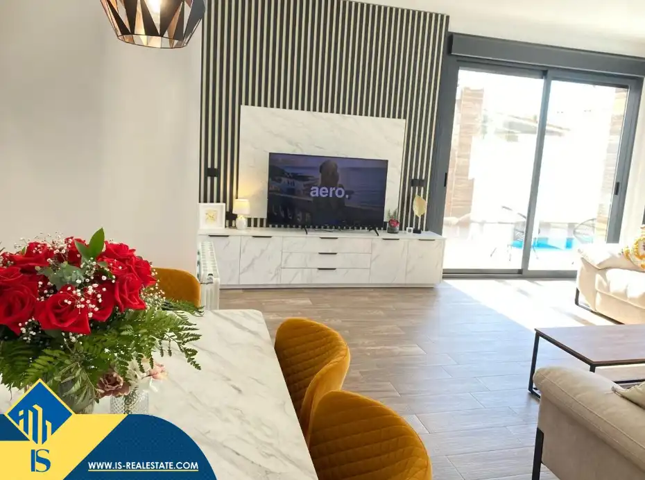 Chalet con piscina en venta en Orihuela Costa, imagen 5