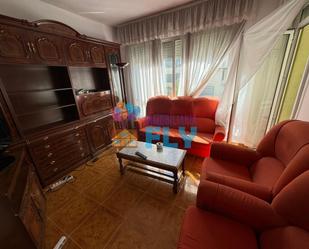 Sala d'estar de Pis de lloguer en Ourense Capital  amb Calefacció, Terrassa i Moblat