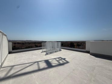 Apartamento con piscina en venta en Calle sofre 10