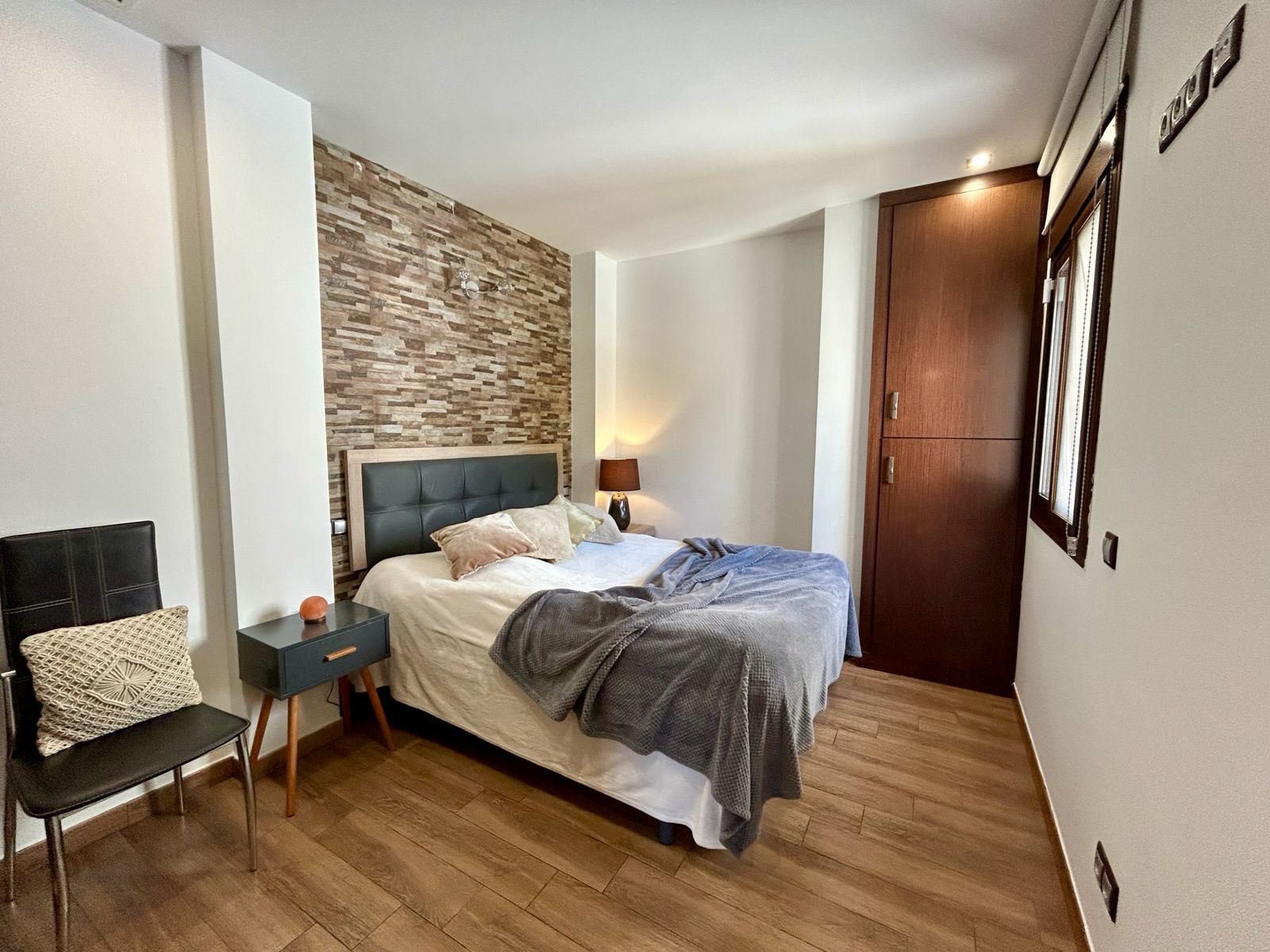 Bedroom of Apartment for sale in Istán  with Air Conditioner, Furnished and Balcony