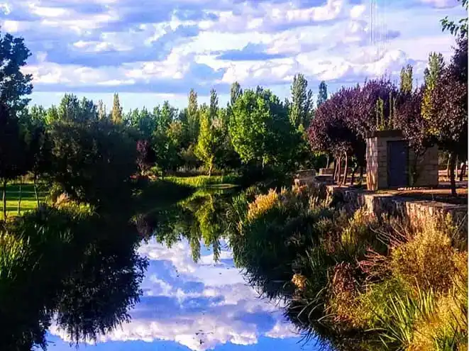 Vista exterior de Pis en venda en Santa Croya de Tera amb Jardí privat, Traster i Piscina