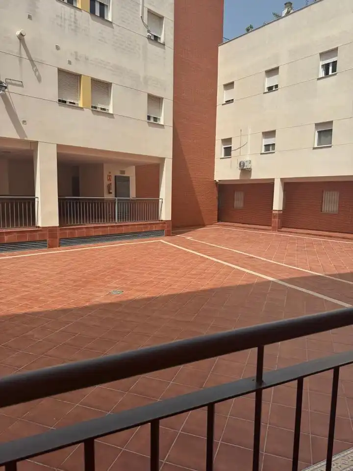 Parking de Dúplex en venta en Sanlúcar de Barrameda con Aire acondicionado, Trastero y Amueblado